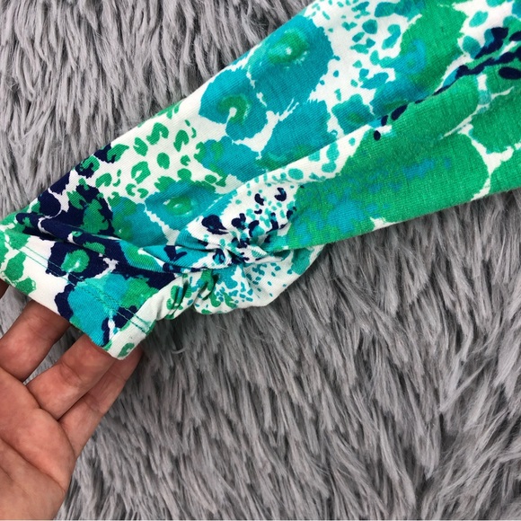 Cabi Blouse Womens Medium Faux Wrap Animal Print Top - Picture 4 of 9